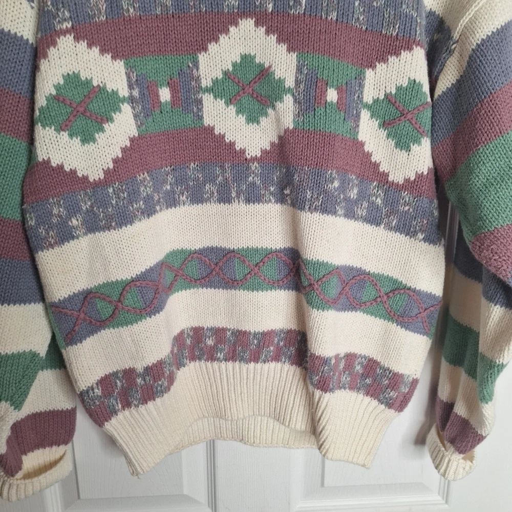 Vintage Sweater 417 Chunky Van Heusen Knit Geometric Aztec Nordic Size Medium
